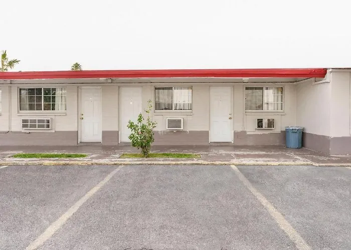 Oyo Gateway Motel Las Vegas North Strip/Fremont St. Area