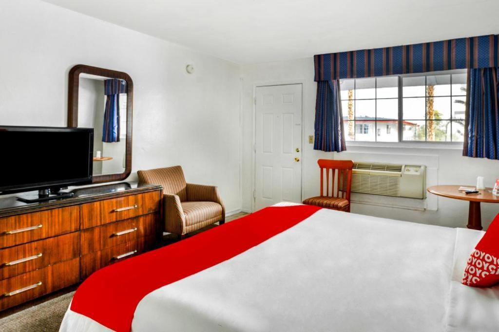 Hotel Oyo Gateway Vegas North Strip/fremont St. Area