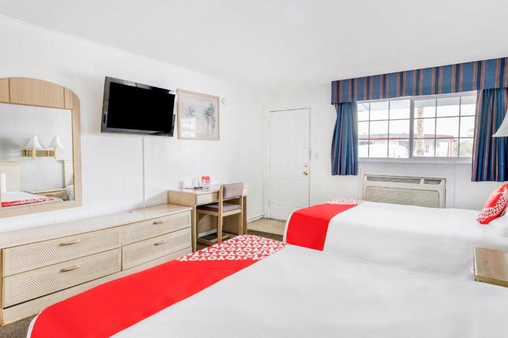 Hotel Oyo Gateway Vegas North Strip/fremont St. Area 2*